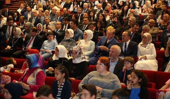 Özgürlüğün Sesi Bilal Film Galası Seyirci
